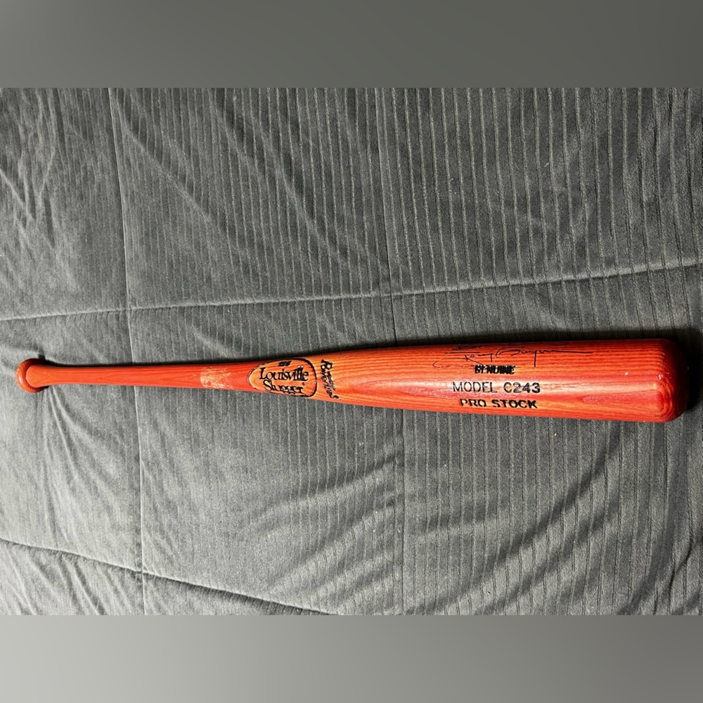 Tony Gwynn Signed 90’s Era Game Used Louisville Slugger Model C243 Bat RARE